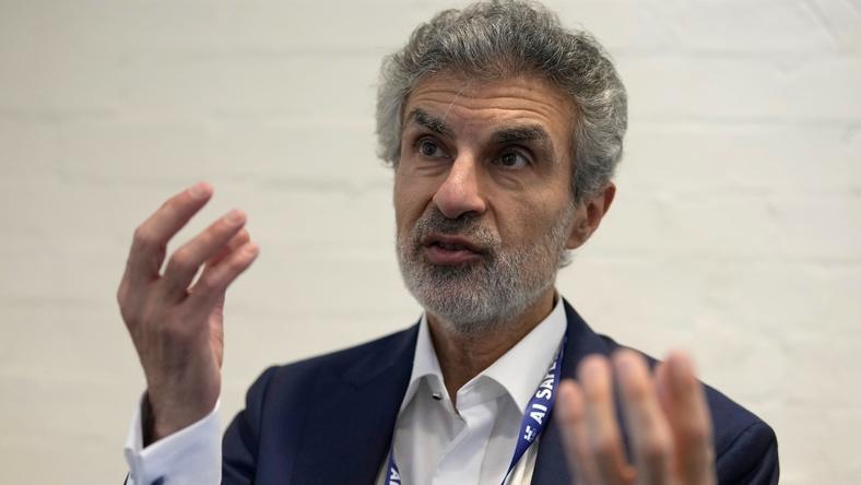 AI教父警告:新一代大模型开始“撒谎”